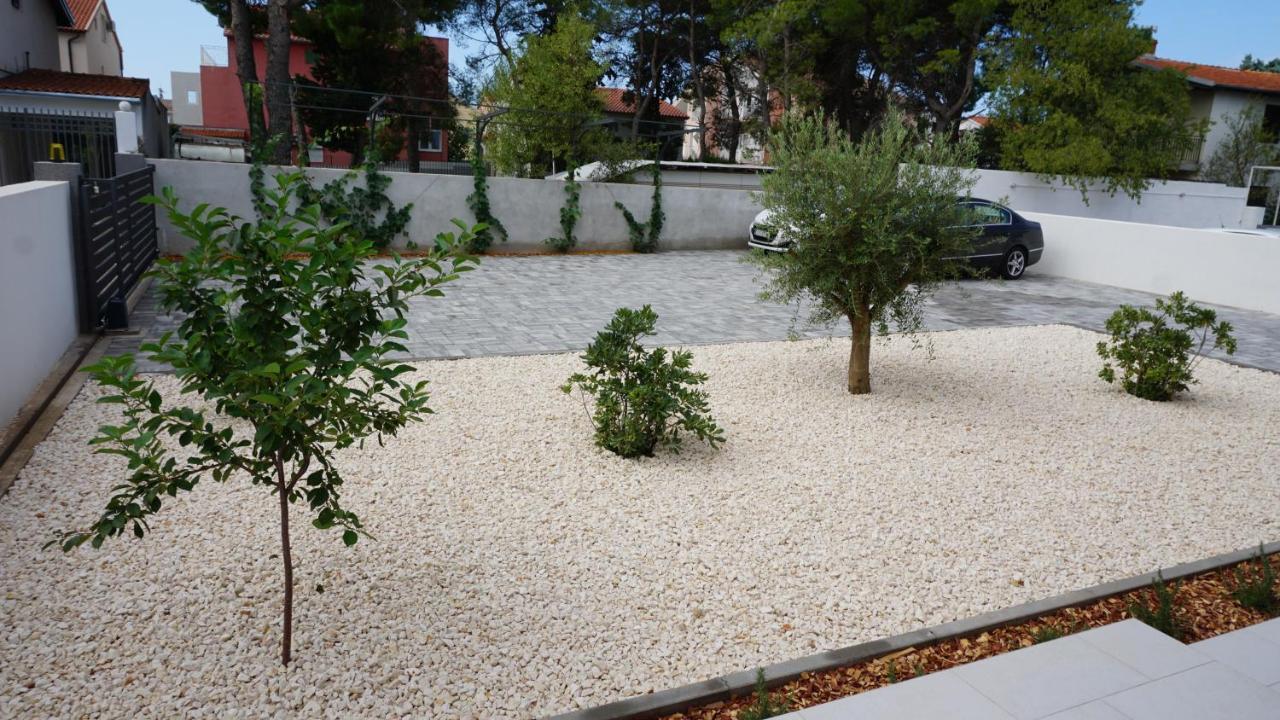 Apartments Jozef Vodice Bagian luar foto